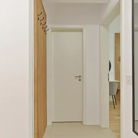 Ada Homes Coresi 302 아파트 브라쇼브