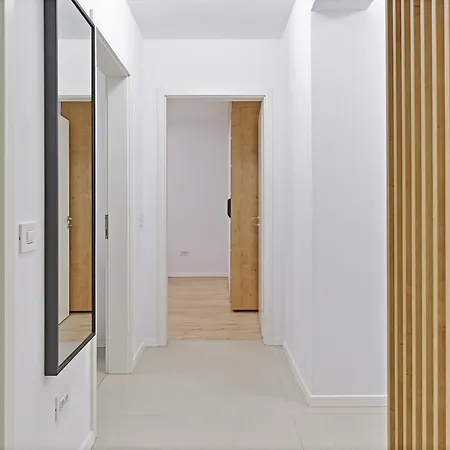 Ada Homes Coresi 302 *